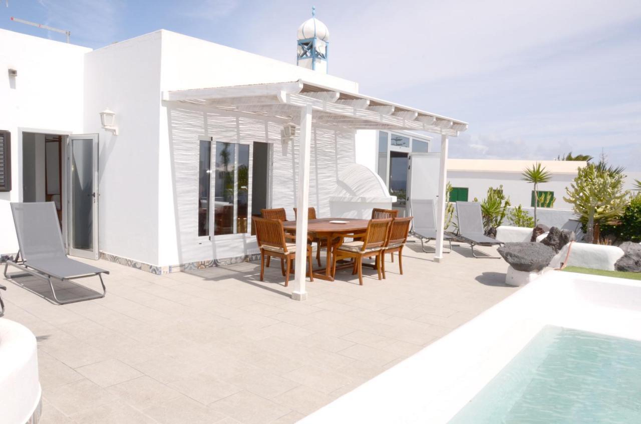Villa Tranquilidad With Amazing Private Terrace And Heated Pool Charco del Palo Exterior photo